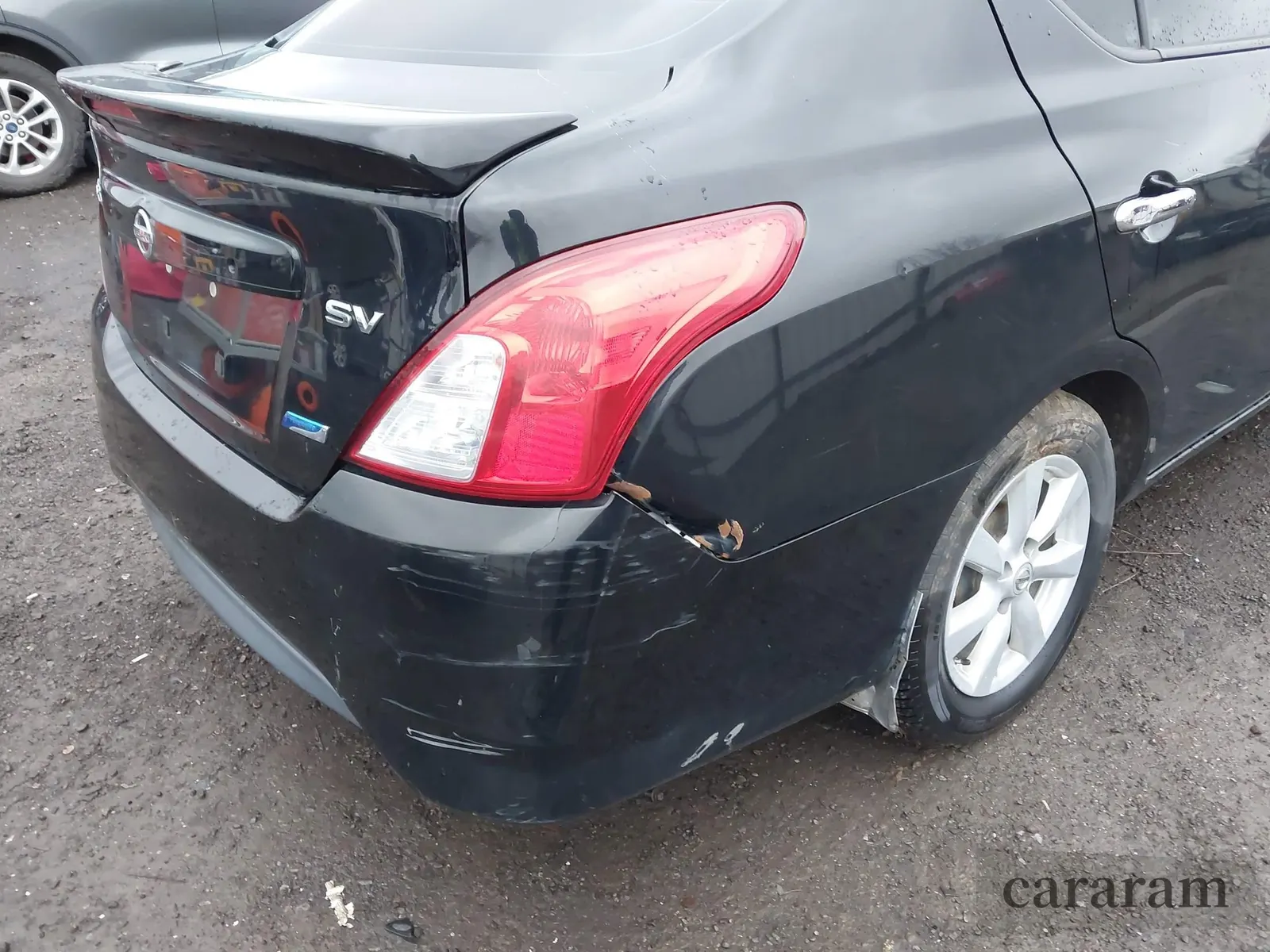 2015 Nissan Versa SL