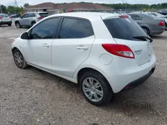 2014 Mazda 2 Sport