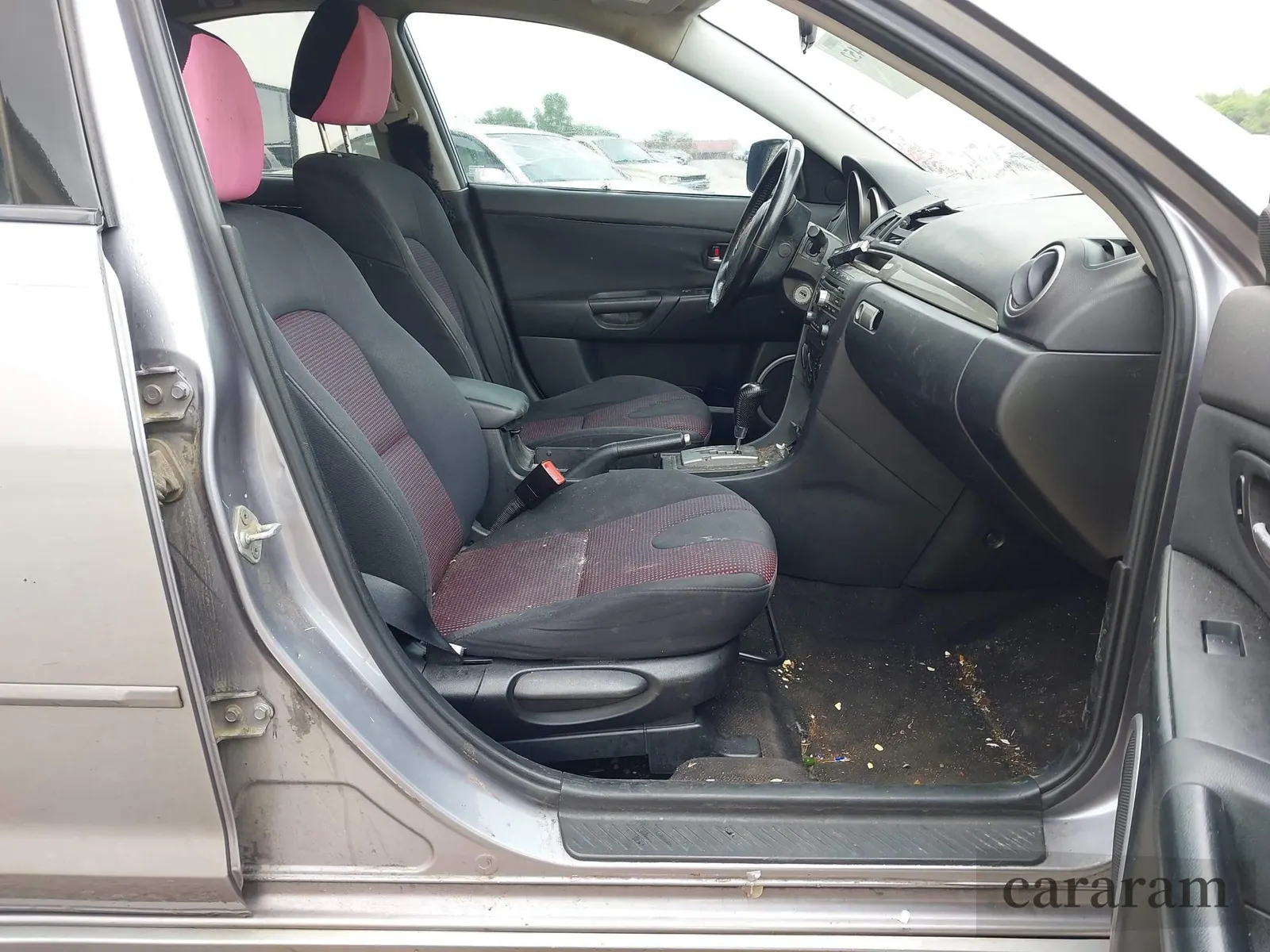 2005 Mazda 3 s