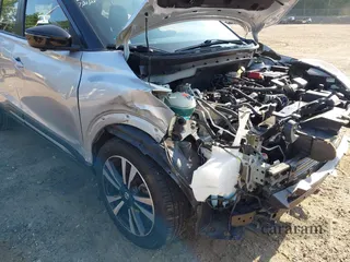 2019 Nissan Kicks SR
