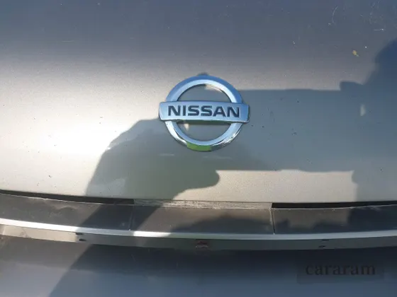 2004 Nissan Frontier XE