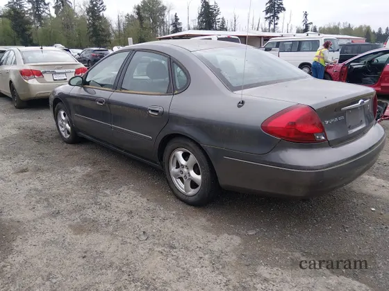 2002 Ford Taurus