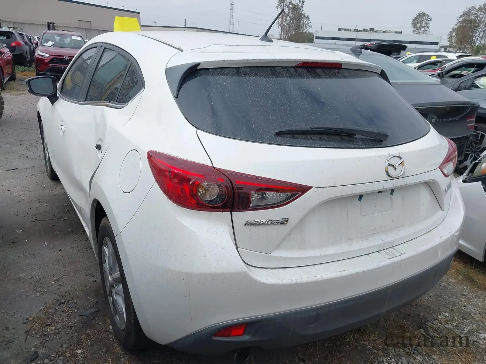 2016 Mazda 3 i Sport