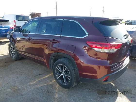 2018 Toyota Highlander LE