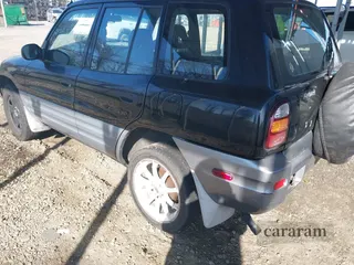 2000 Toyota RAV4