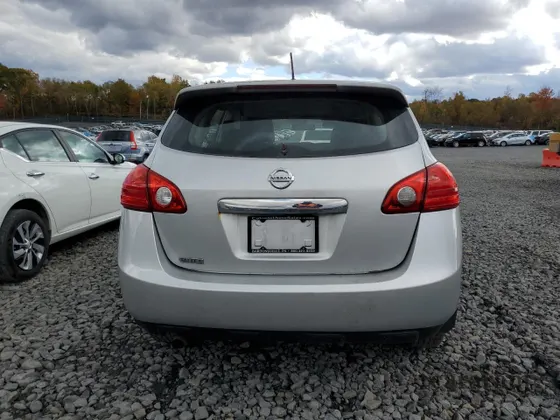 2014 Nissan Rogue S