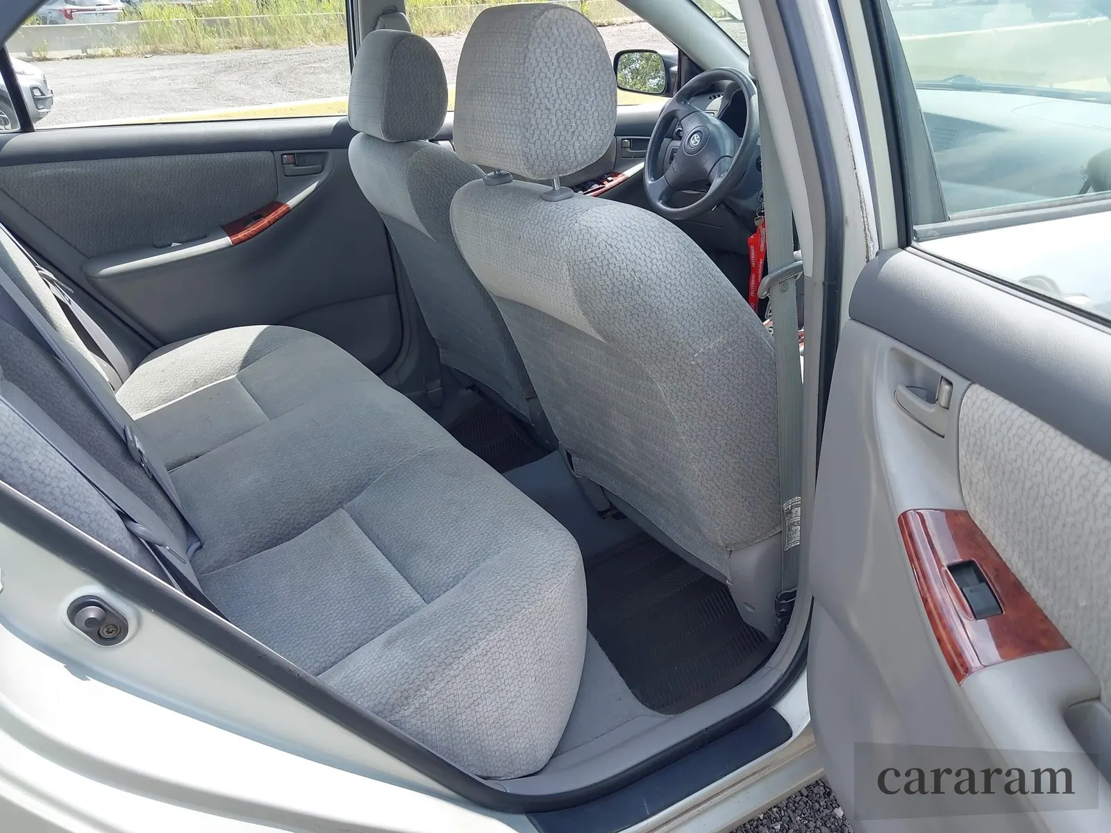 2003 Toyota Corolla CE