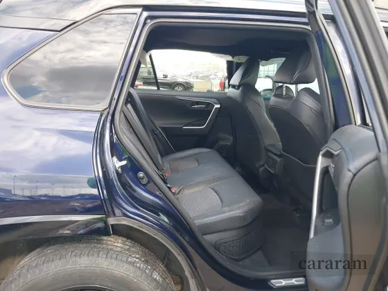 2020 Toyota RAV4 Hybrid XSE