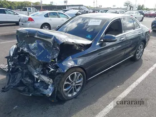 2016 Mercedes-Benz C 300 Luxury