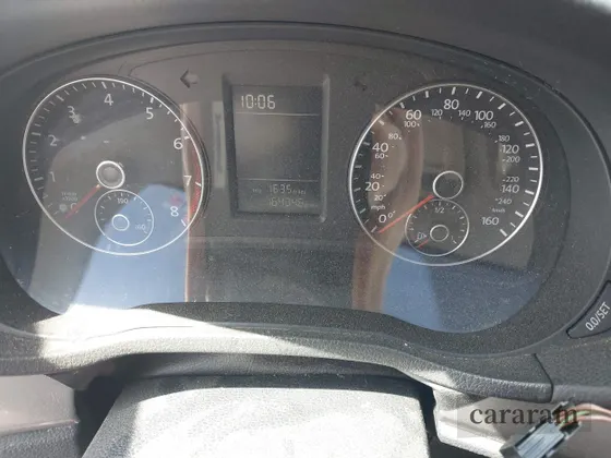 2015 Volkswagen Passat S