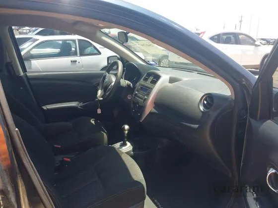 2017 Nissan Versa S Plus