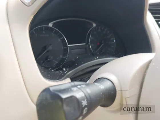 2015 Nissan Pathfinder SV