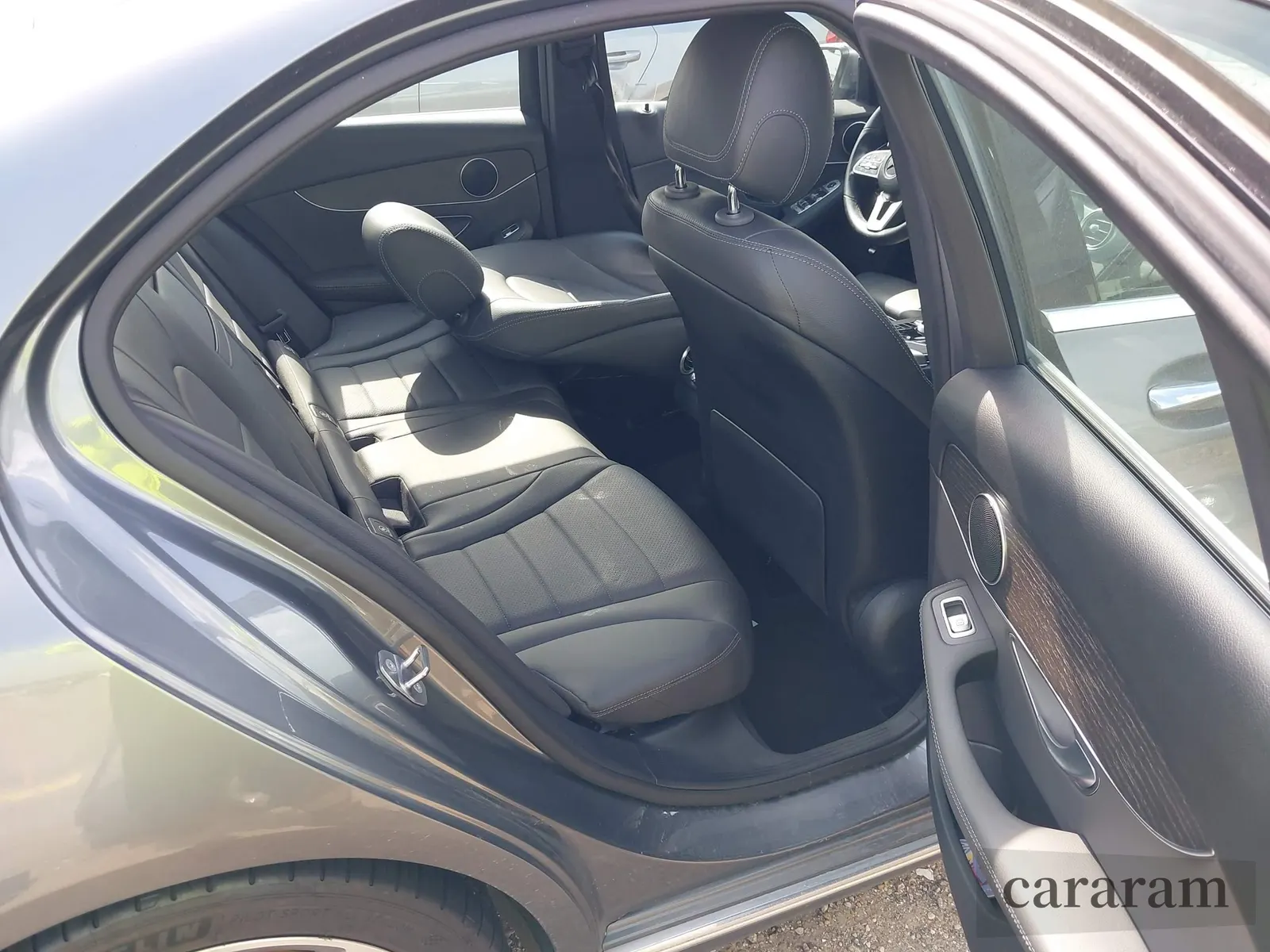 2019 Mercedes-Benz C 300
