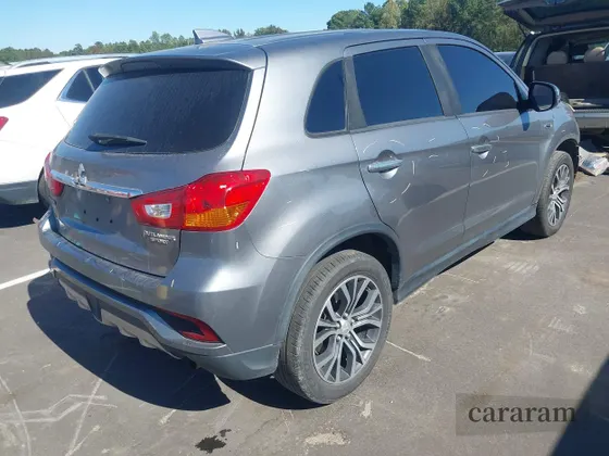2019 Mitsubishi Outlander ES