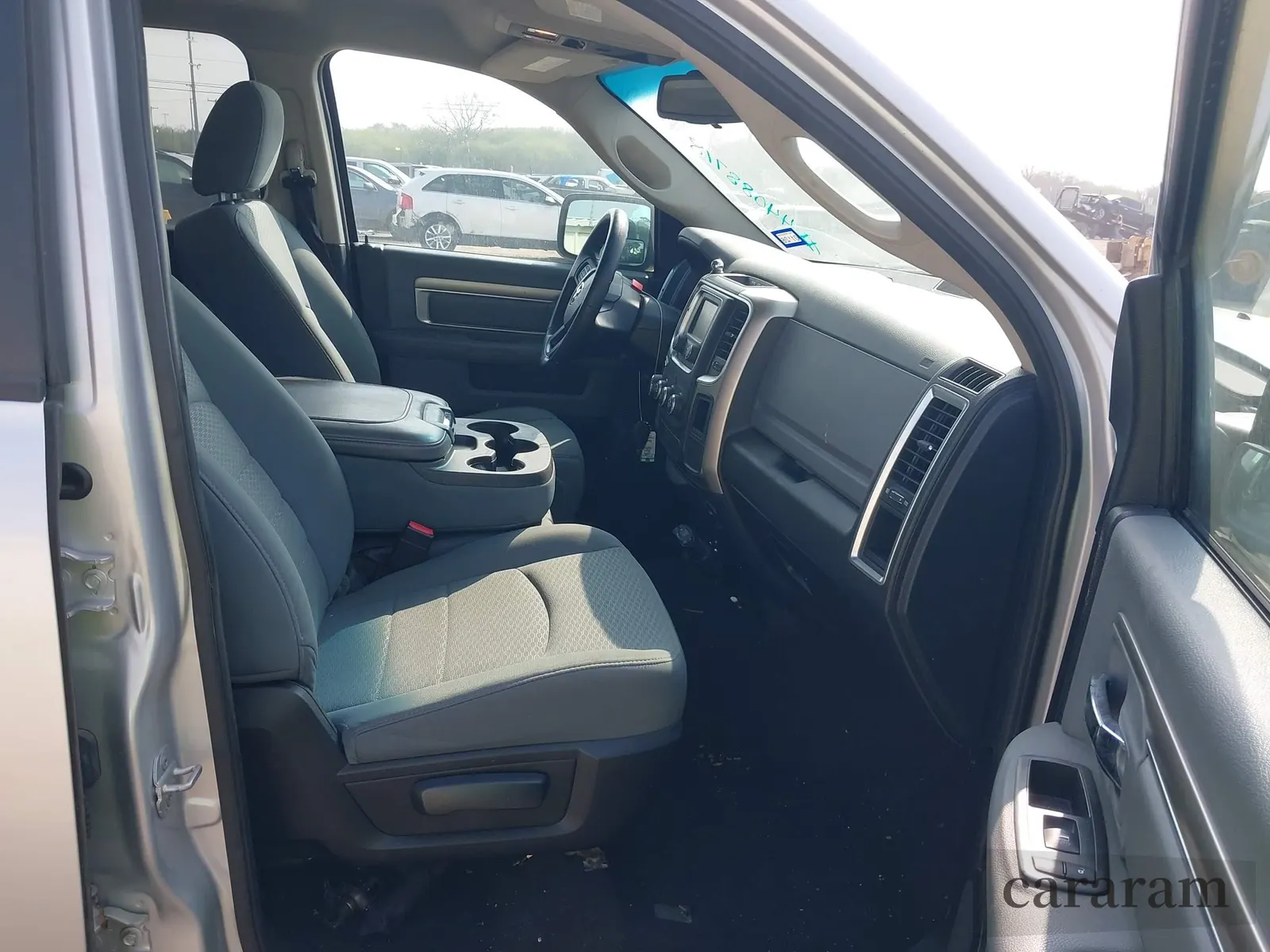 2014 Ram 1500 SLT
