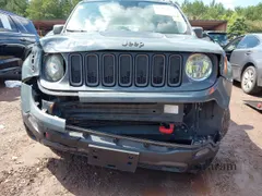 2015 Jeep Renegade Trailhawk