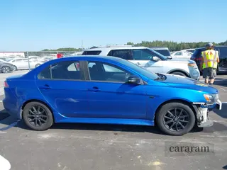 2017 Mitsubishi Lancer ES