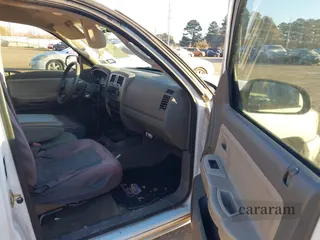 2006 Dodge Dakota SLT