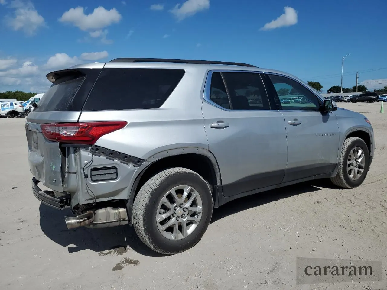 2021 Chevrolet Traverse LT Cloth