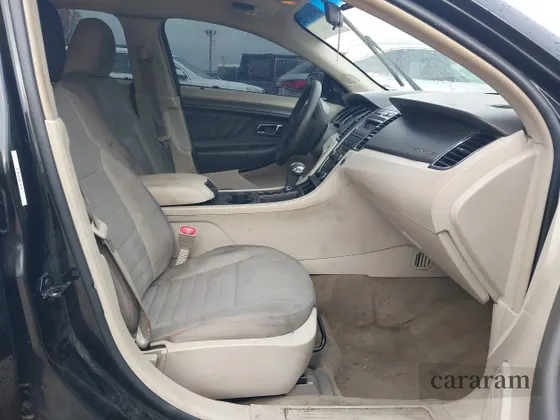 2011 Ford Taurus SE