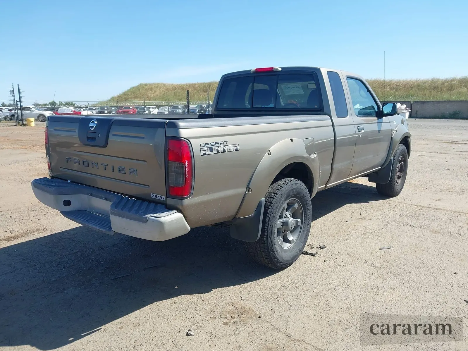 2002 Nissan Frontier XE