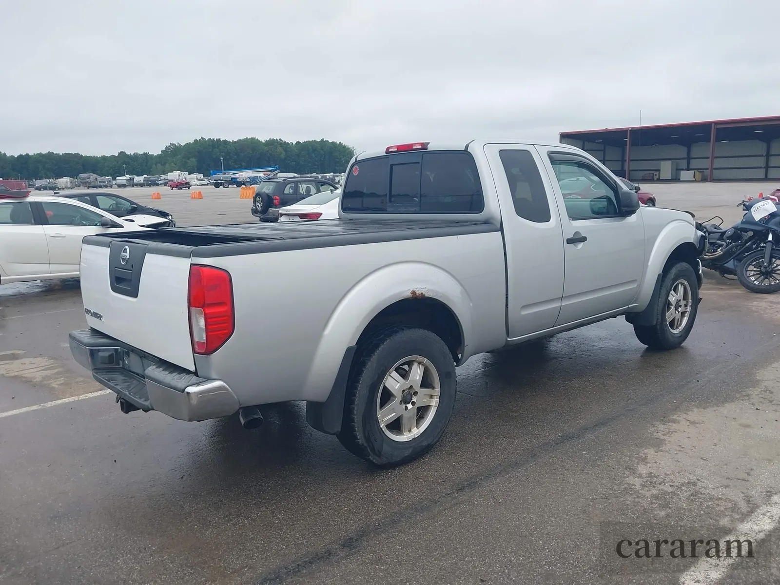 2005 Nissan Frontier SE