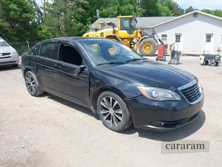 2012 Chrysler 200 Touring