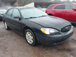 2005 Ford Taurus SE