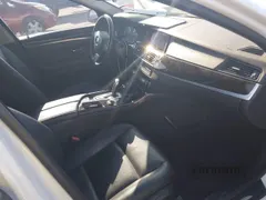 2015 BMW 5 Series 528i