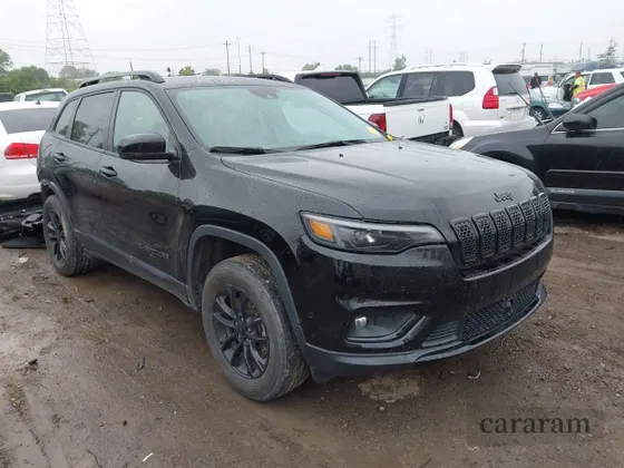 2023 Jeep Cherokee Altitude Lux