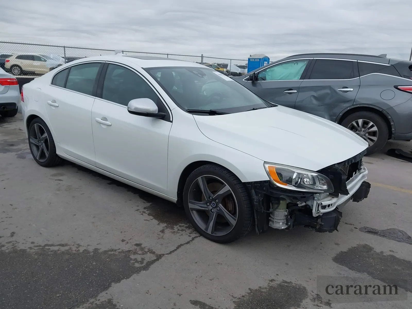 2015 Volvo S60 T6 R-Design Platinum