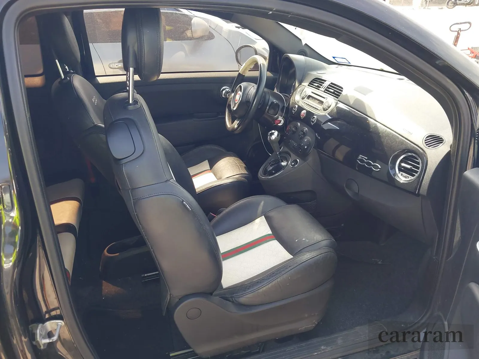 2012 FIAT 500 Lounge