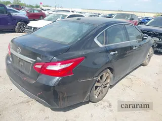 2016 Nissan Altima SV