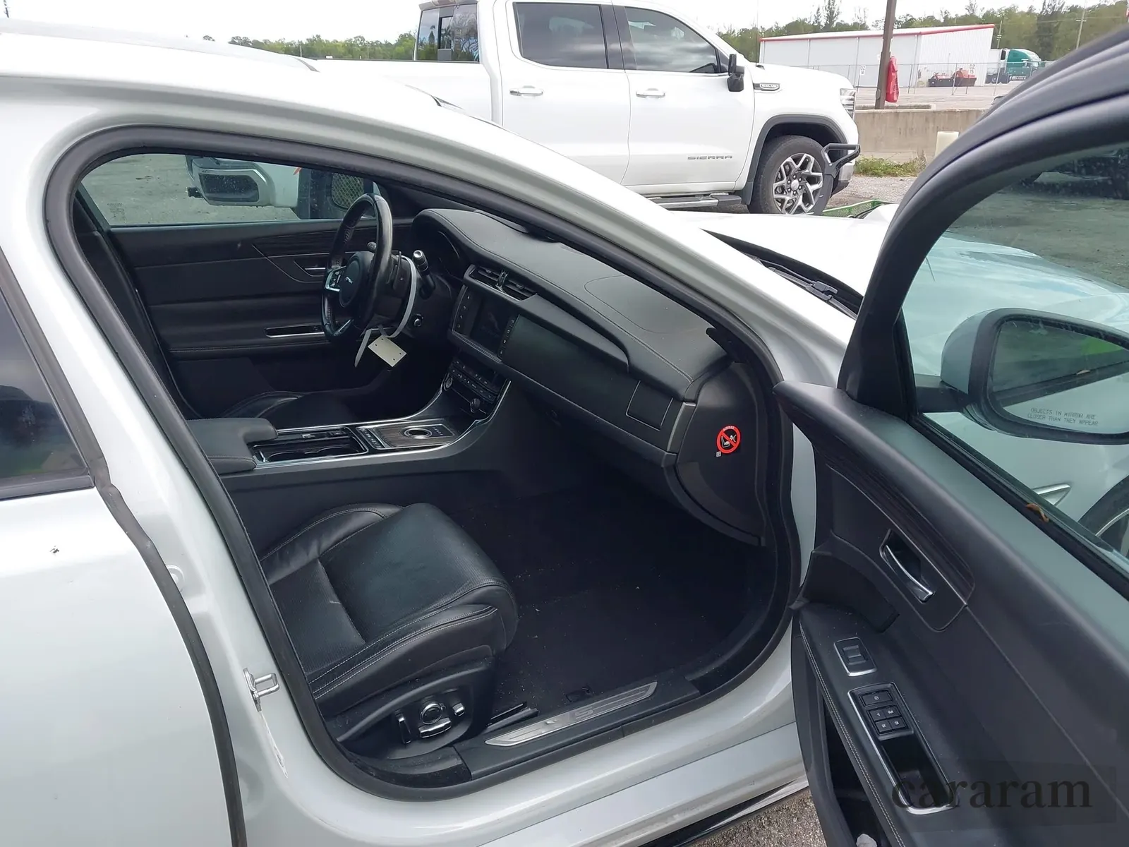 2016 Jaguar XF S