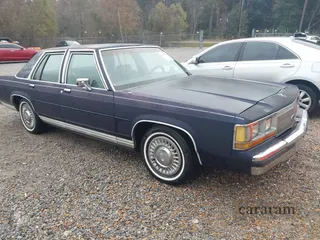 1990 Ford Crown Victoria