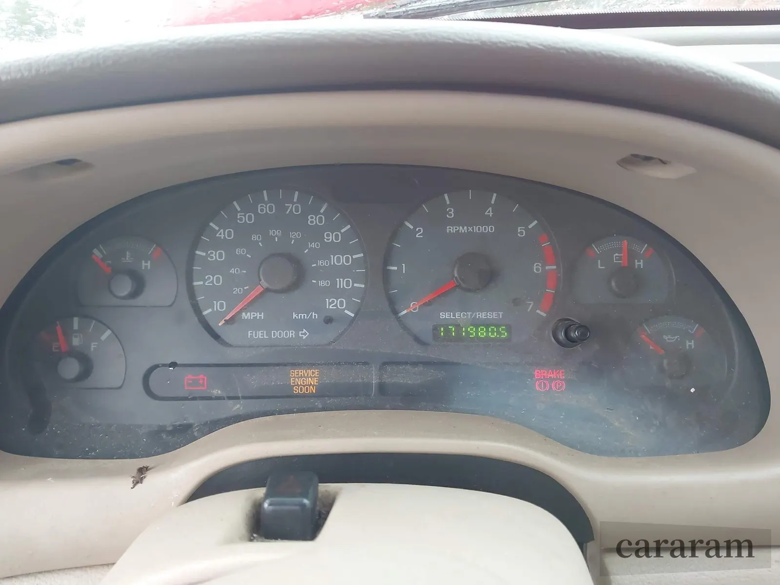 2003 Ford Mustang Deluxe
