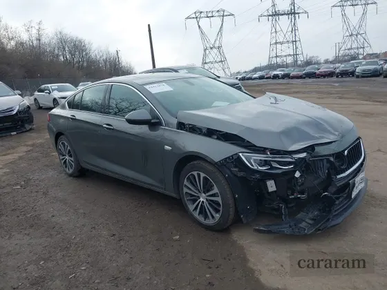 2018 Buick Regal Essence