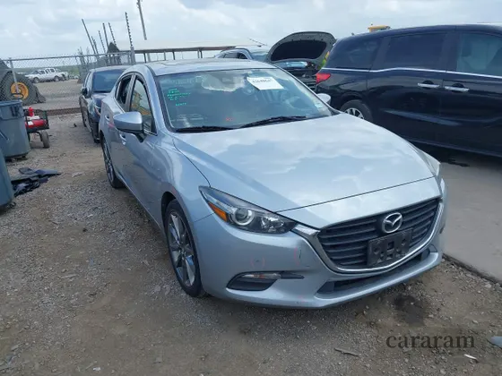 2018 Mazda 3 Touring