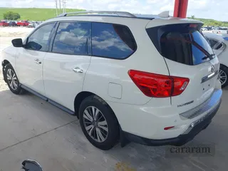 2020 Nissan Pathfinder S