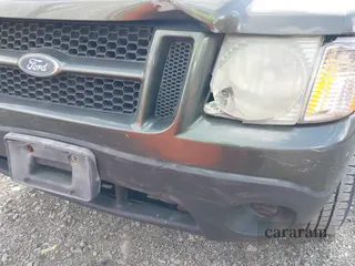 2004 Ford Explorer Sport Trac XLS
