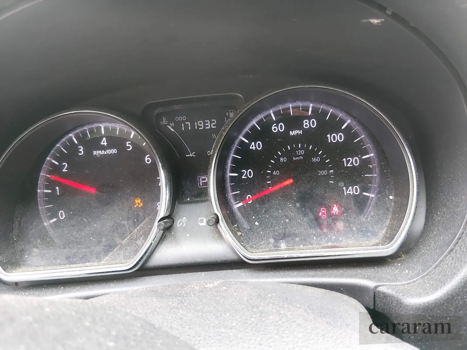 2016 Nissan Versa S Plus