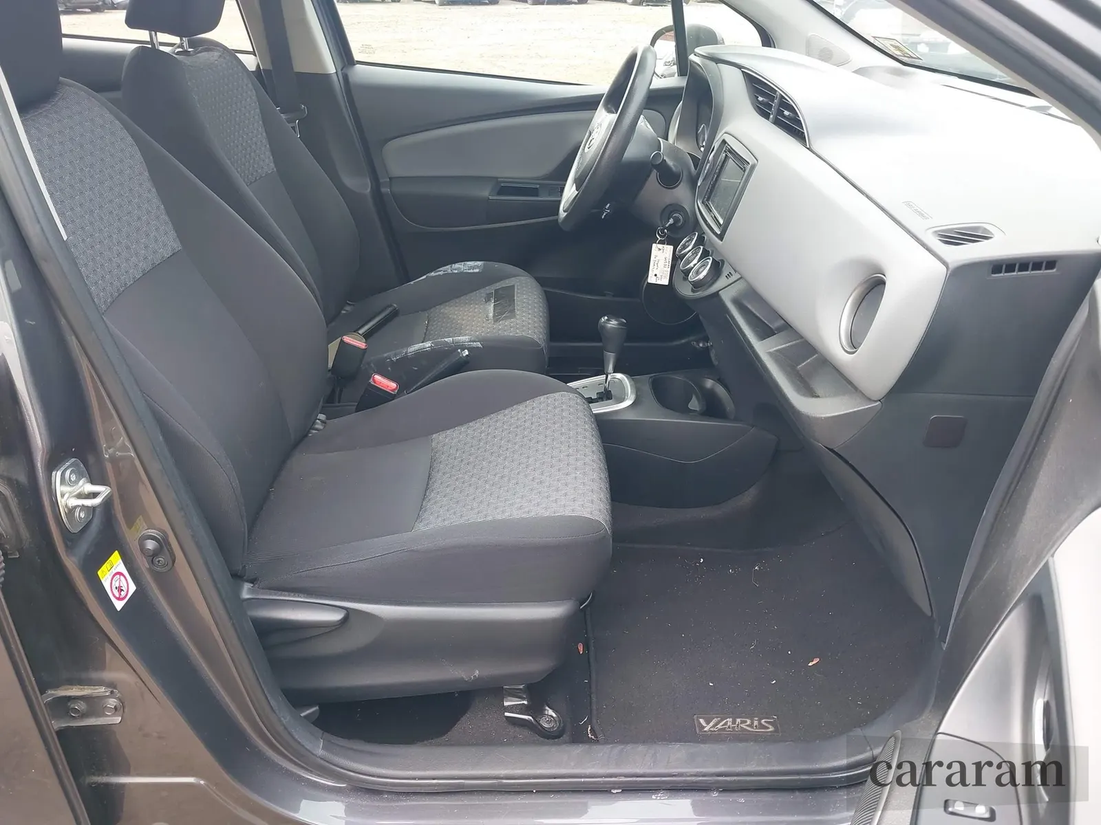 2016 Toyota Yaris L