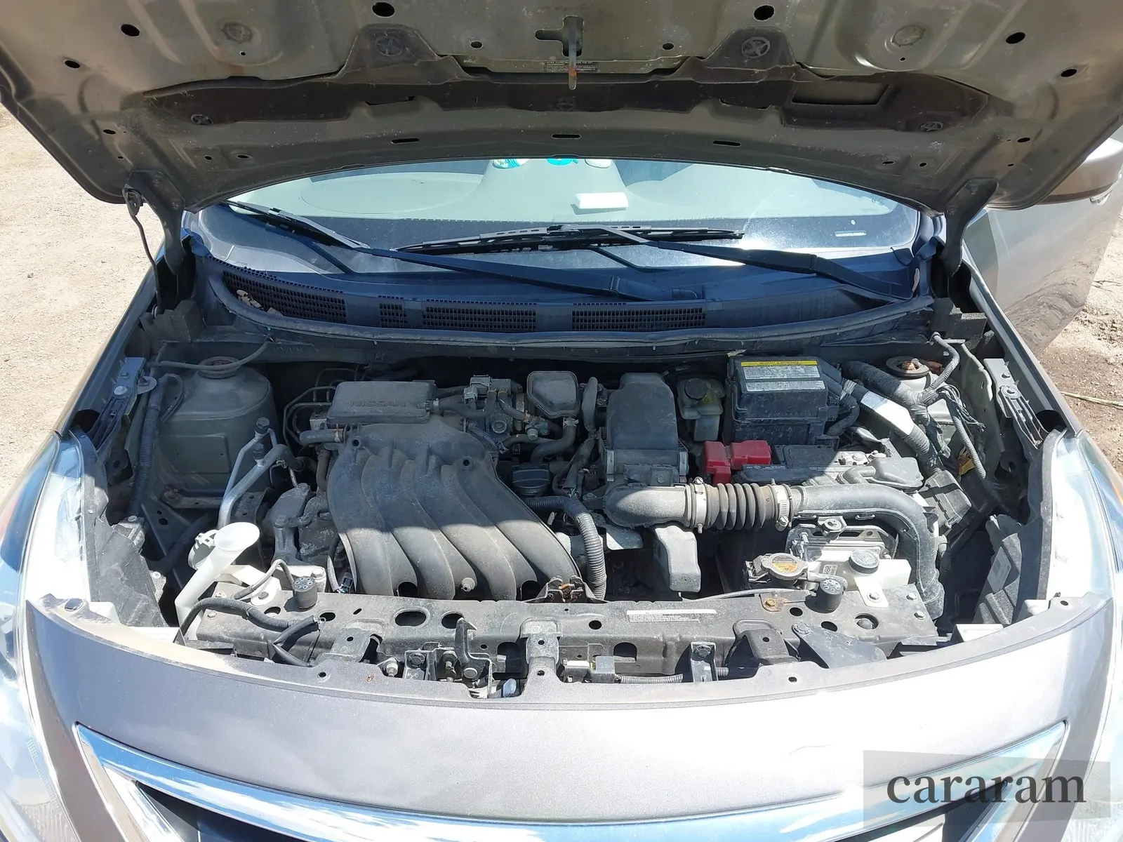 2016 Nissan Versa SV