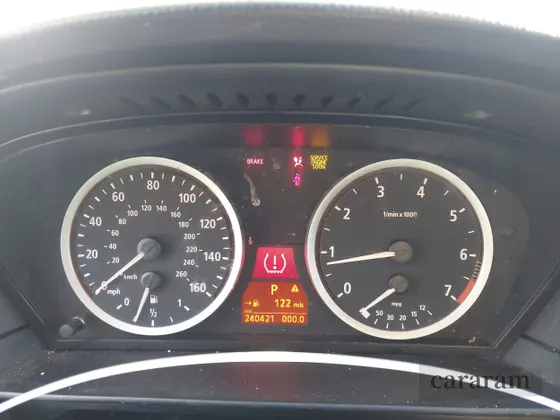 2004 BMW 5 Series 530i