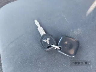 2005 Mitsubishi Outlander XLS