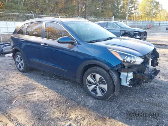 2022 Kia Niro LXS