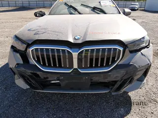 2024 BMW 5 Series 530i