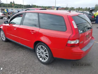 2005 Volvo V50