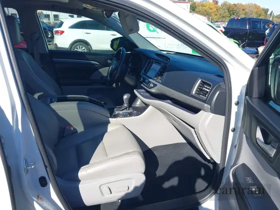 2017 Toyota Highlander Limited Platinum