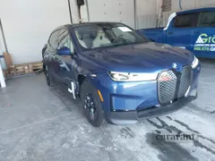 2025 BMW iX xDrive50